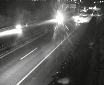 <h2>Webcam autoroute Suisse - Perly-Certoux - A1 direction Lausanne</h2>