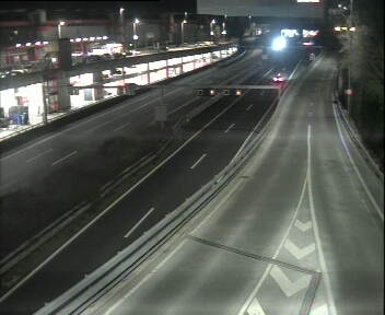 <h2>Webcam autoroute Suisse - Cointrin (Aéroport Genève) - A1 direction Lausanne</h2>